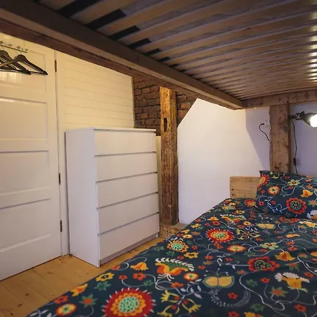 Centrally Located Old Town Loft