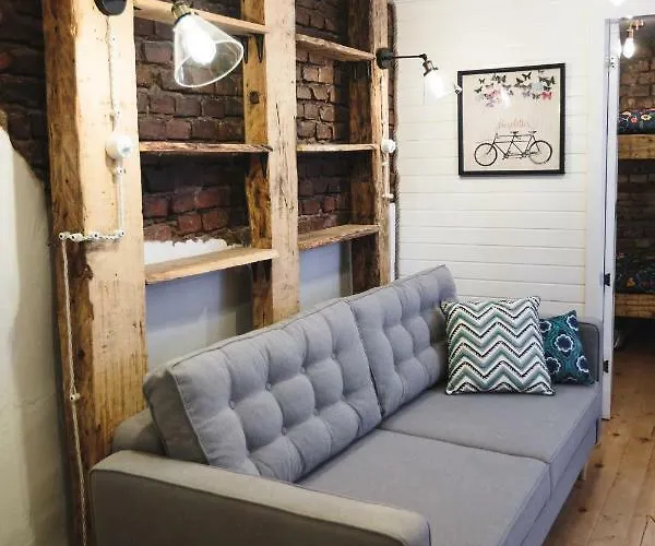 Centrally Located Old Town Loft *