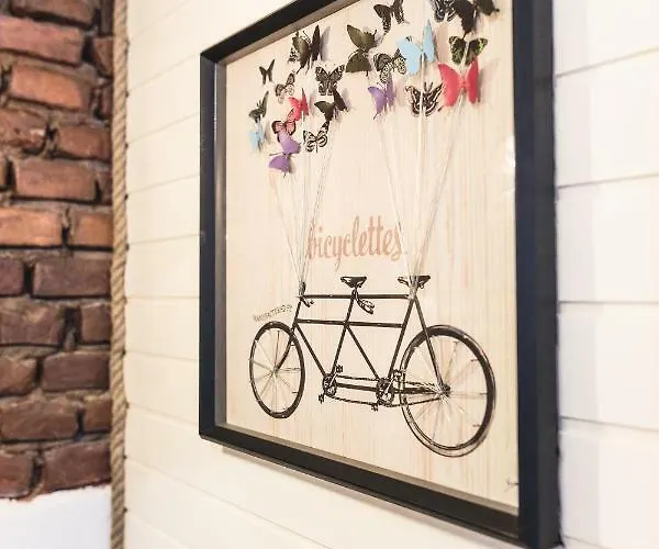 Centrally Located Old Town Loft 公寓 *