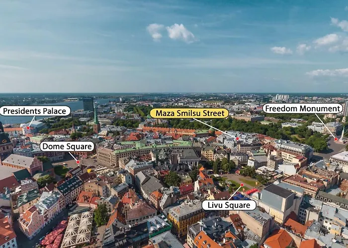 Centrally Located Old Town Loft 公寓